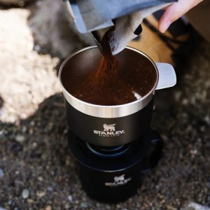 Stanley Klasik Brew Pour Over Paslanmaz Çelik Kahve Demleyici Sİyah